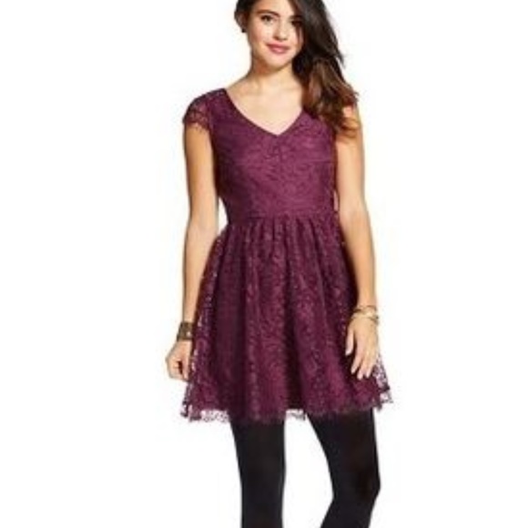 NEW Plum Allover Lace Fit & Flare Skater Dress A7 - Picture 3 of 7